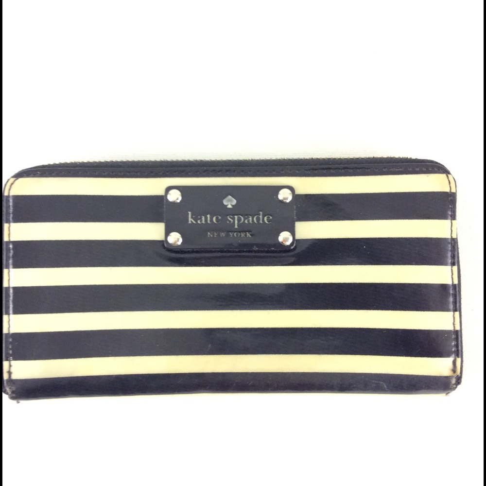 kate spade Black and Cream Striped Patent Zip Wallet
